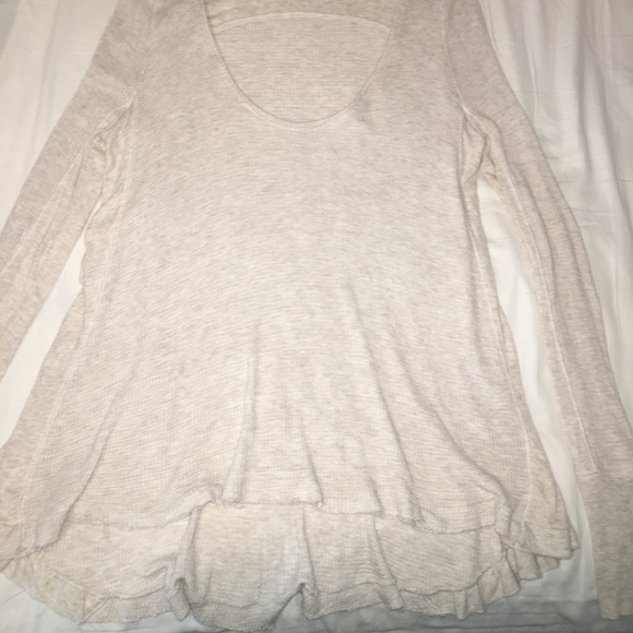 Free People oatmeal colored thermal sweater - Picture 3 of 8